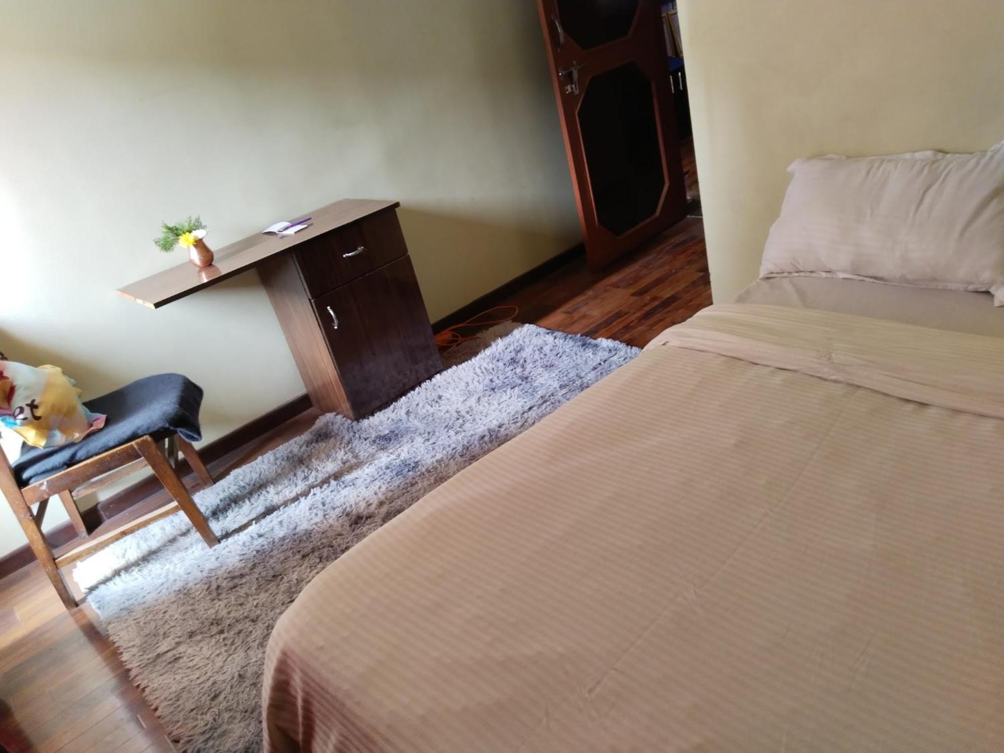 Kathmandu Airport View Hotel And Lodge エクステリア 写真